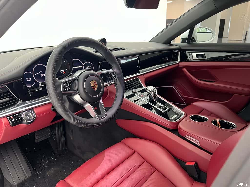 Porsche Panamera, 2020 9