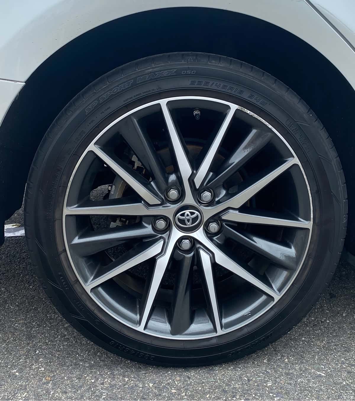 Toyota Camry, 2022 16