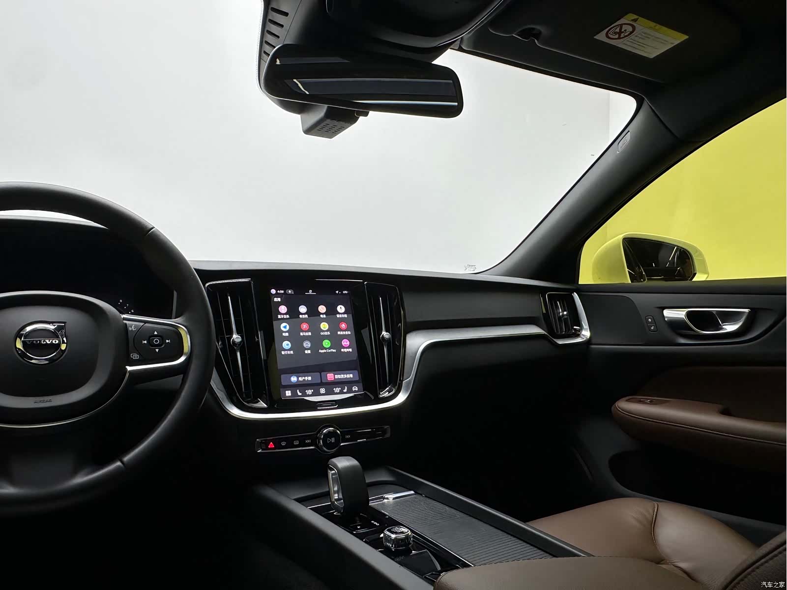 Volvo S60, 2023 15