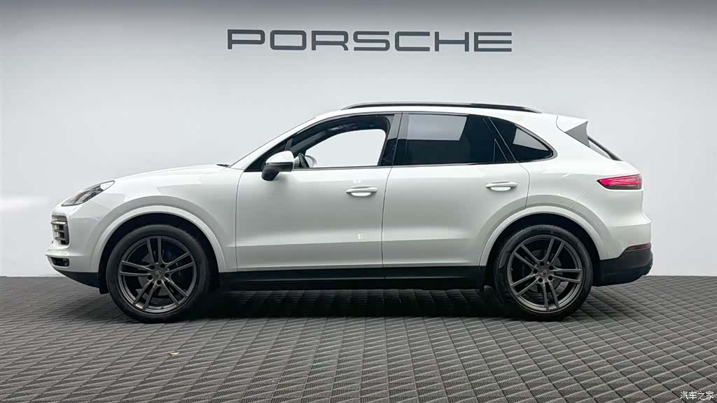 Porsche Cayenne, 2023 4