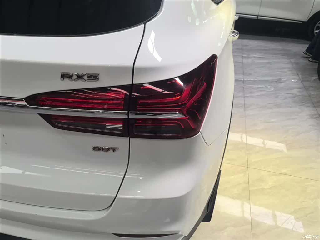 Roewe RX5, 2018 8