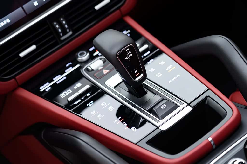 Porsche Cayenne, 2022 16