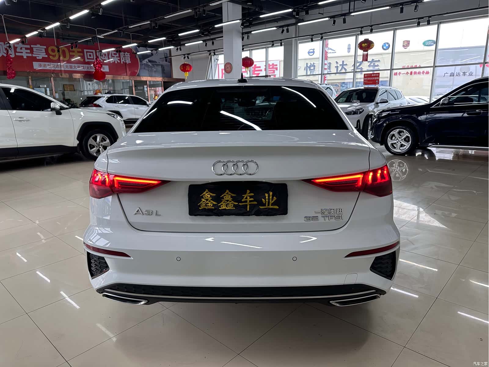 Audi A3, 2022 все фото