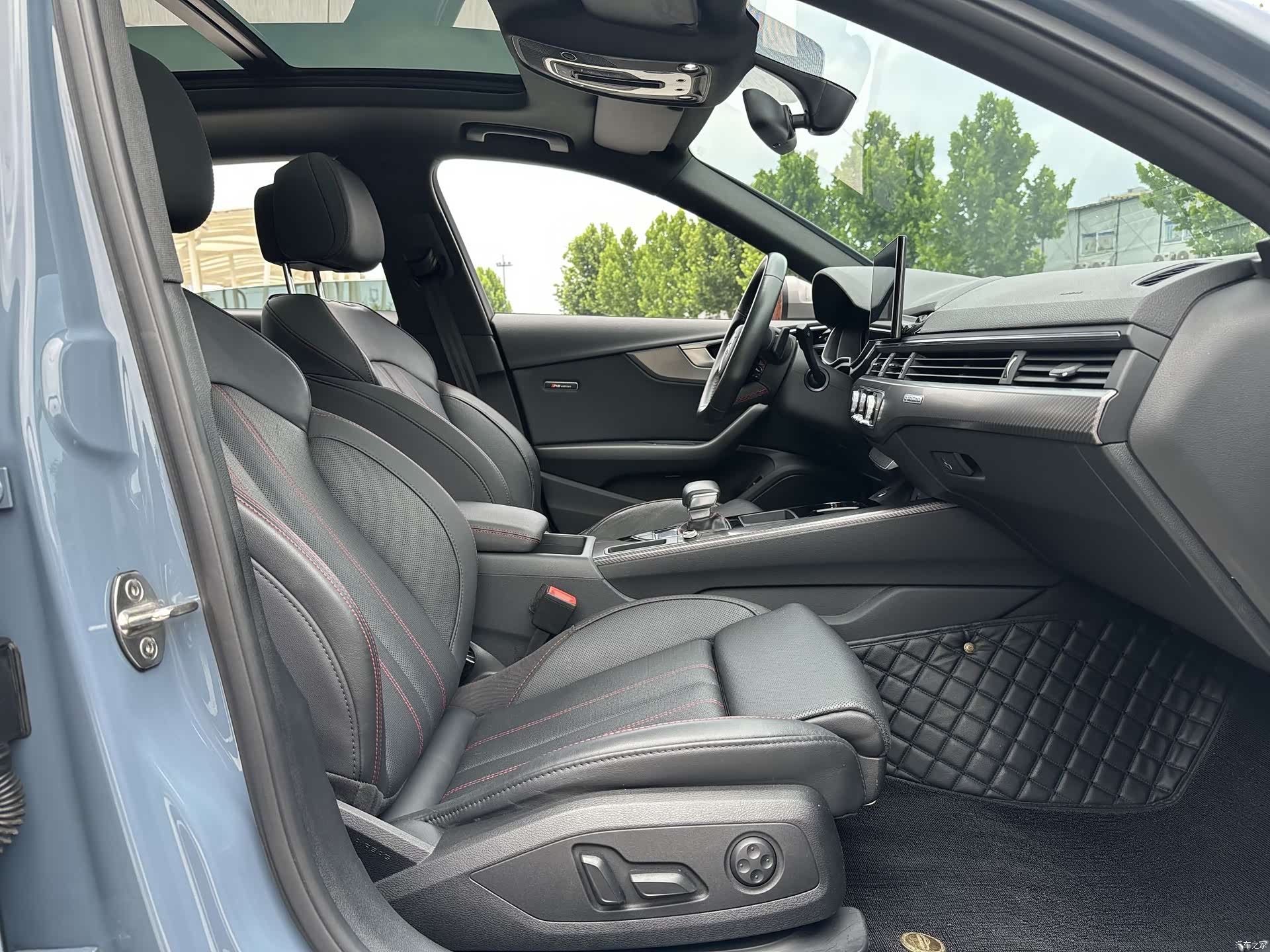Audi A4L, 2022 11