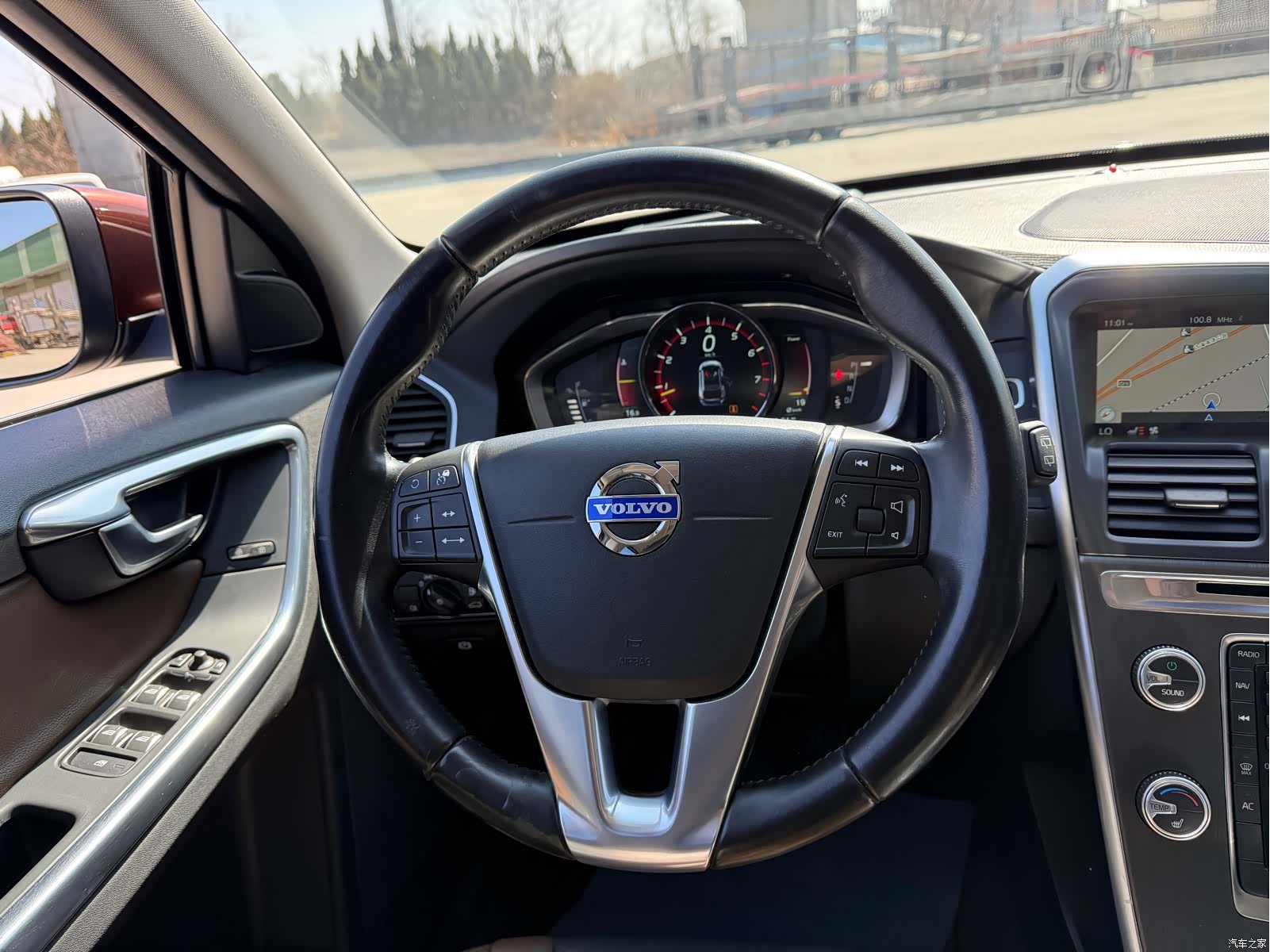 Volvo XC60, 2015 13