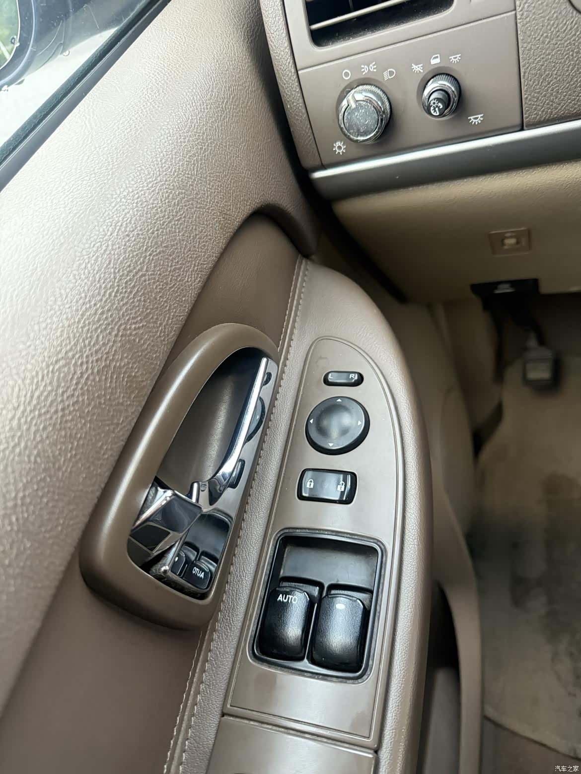 Buick GL8, 2014 13