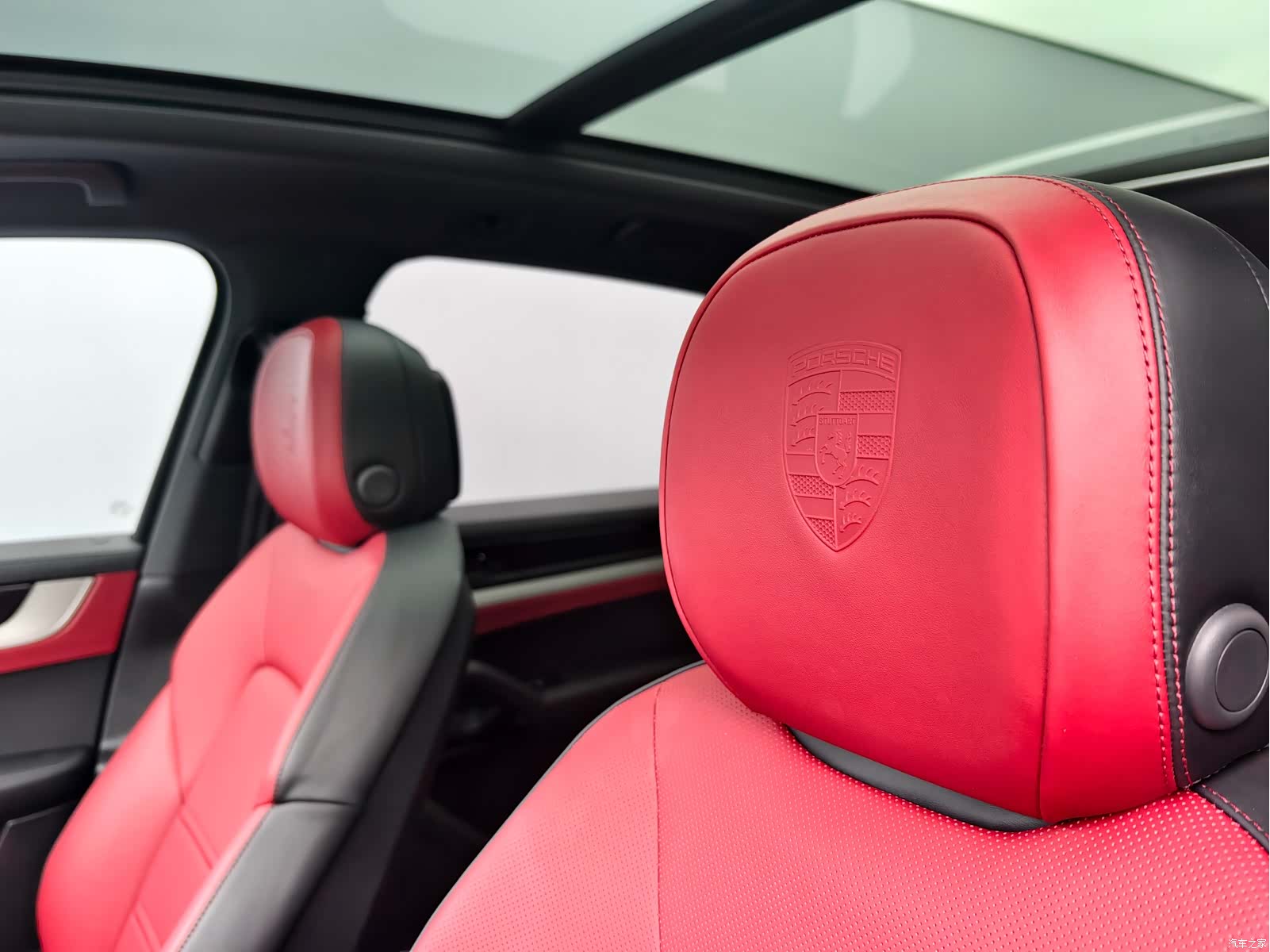 Porsche Cayenne, 2025 9
