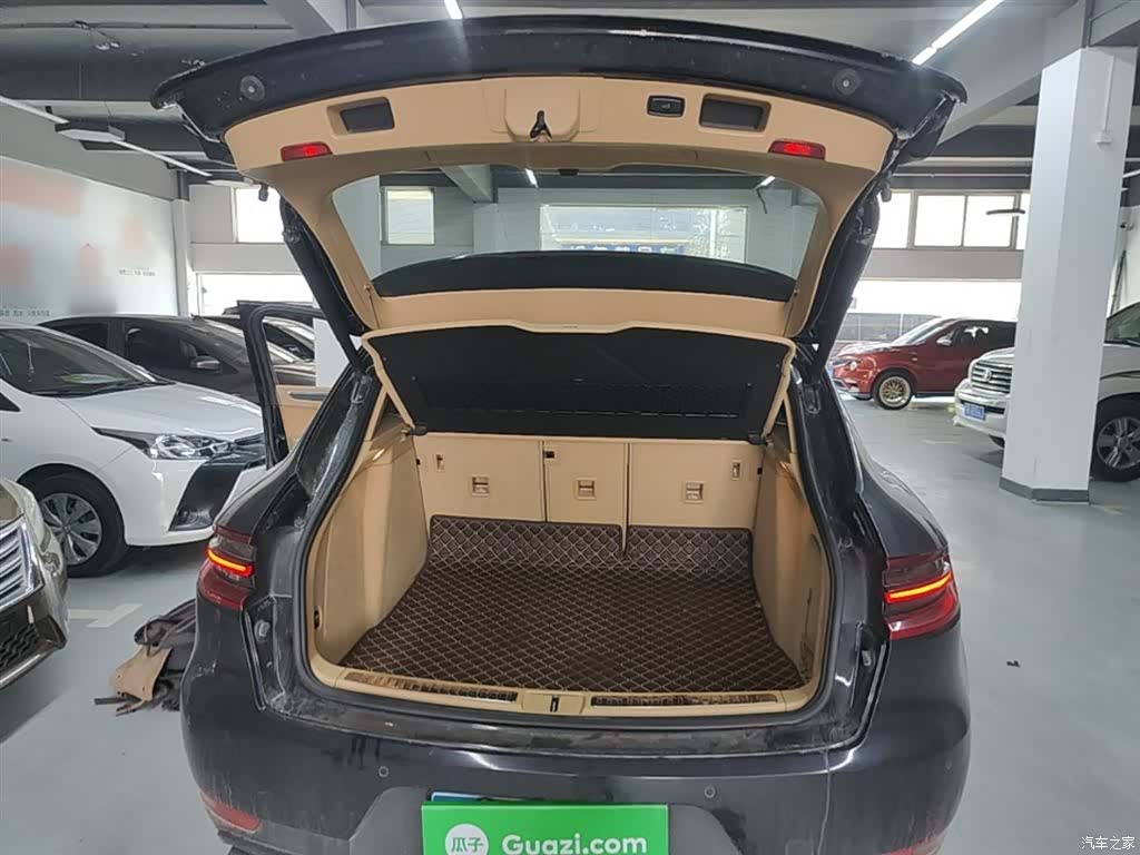 Porsche Macan, 2016 15