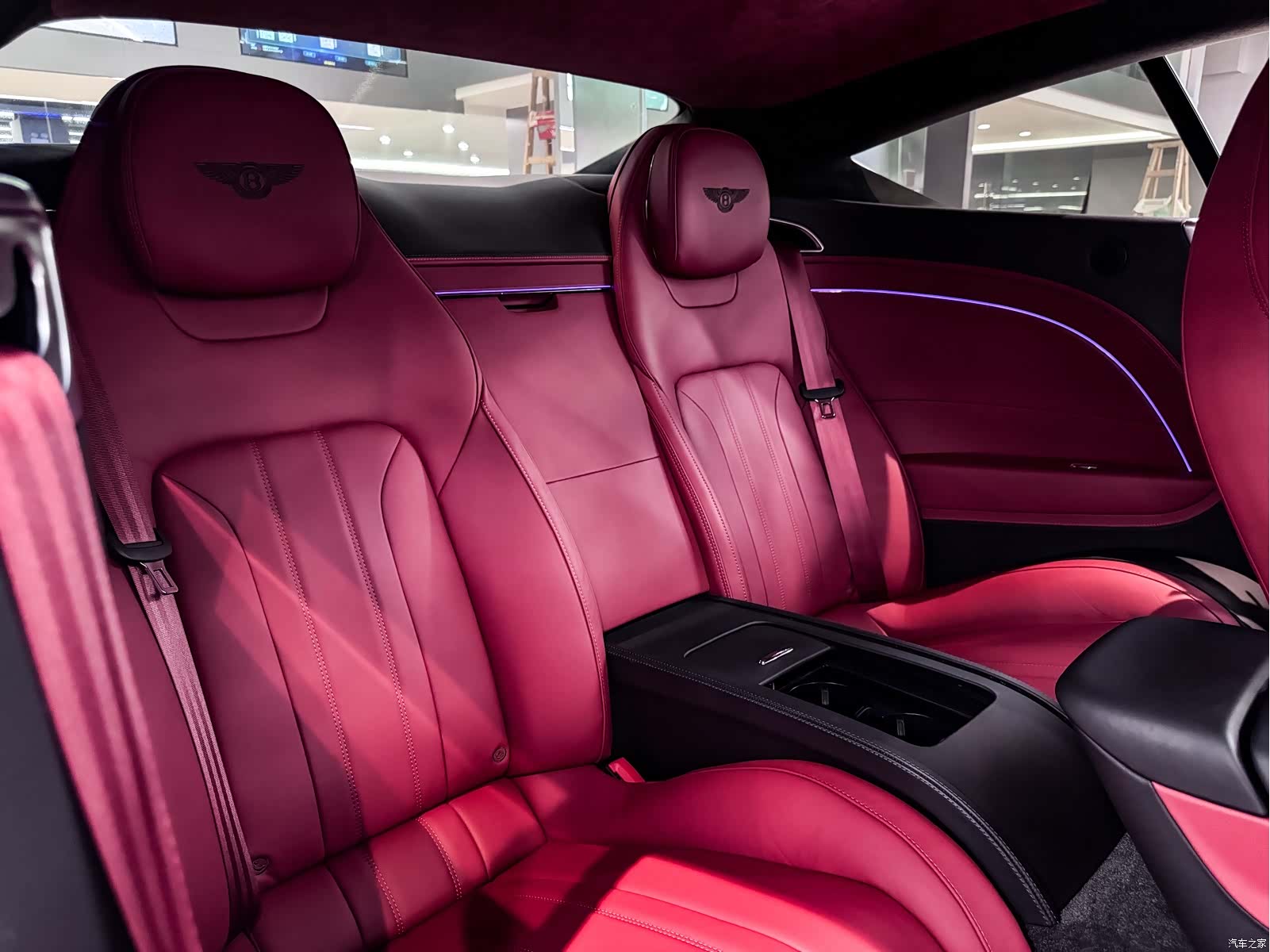 Bentley Continental GT, 2020 7