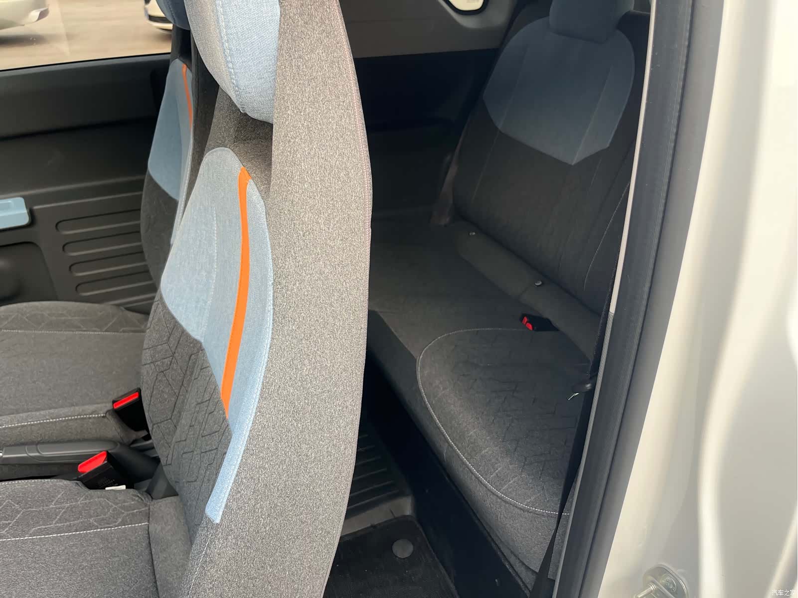 Geely Panda, 2024 6