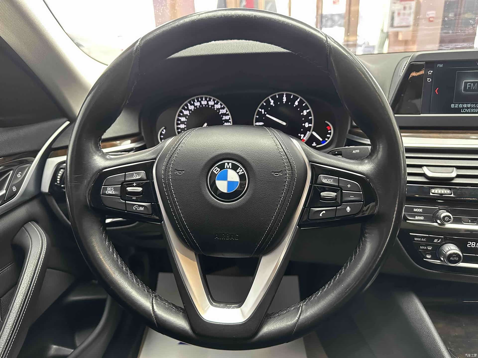 BMW 5 Series, 2018 15