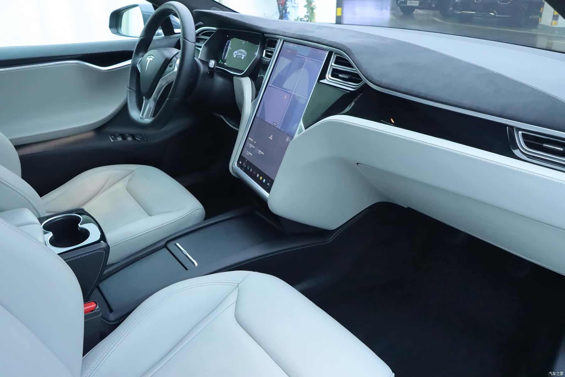 Tesla Model S, 2016 9