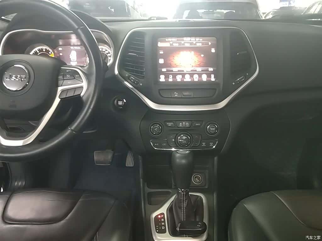 Jeep Cherokee, 2017 9