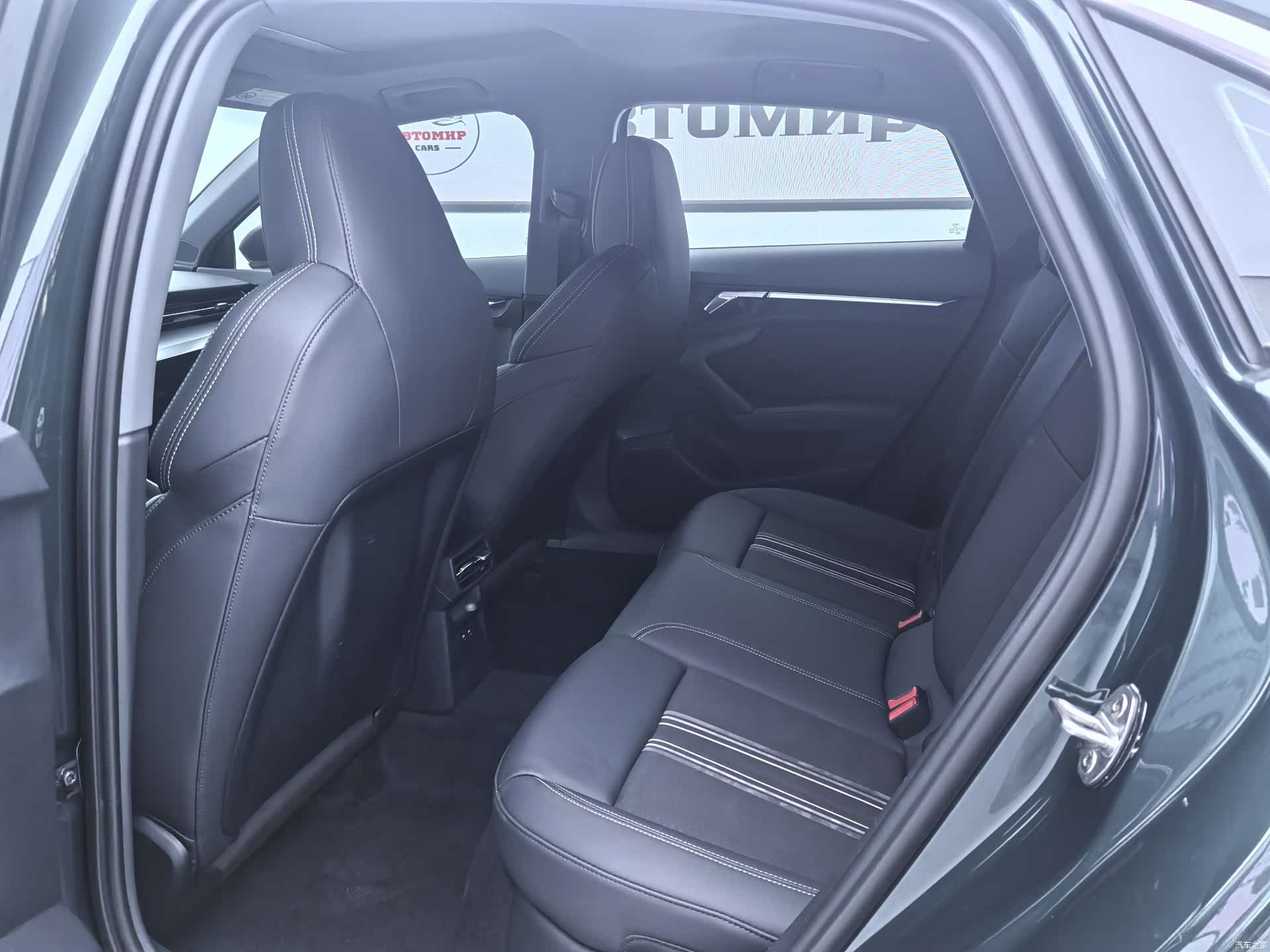 Audi A3, 2022 все фото