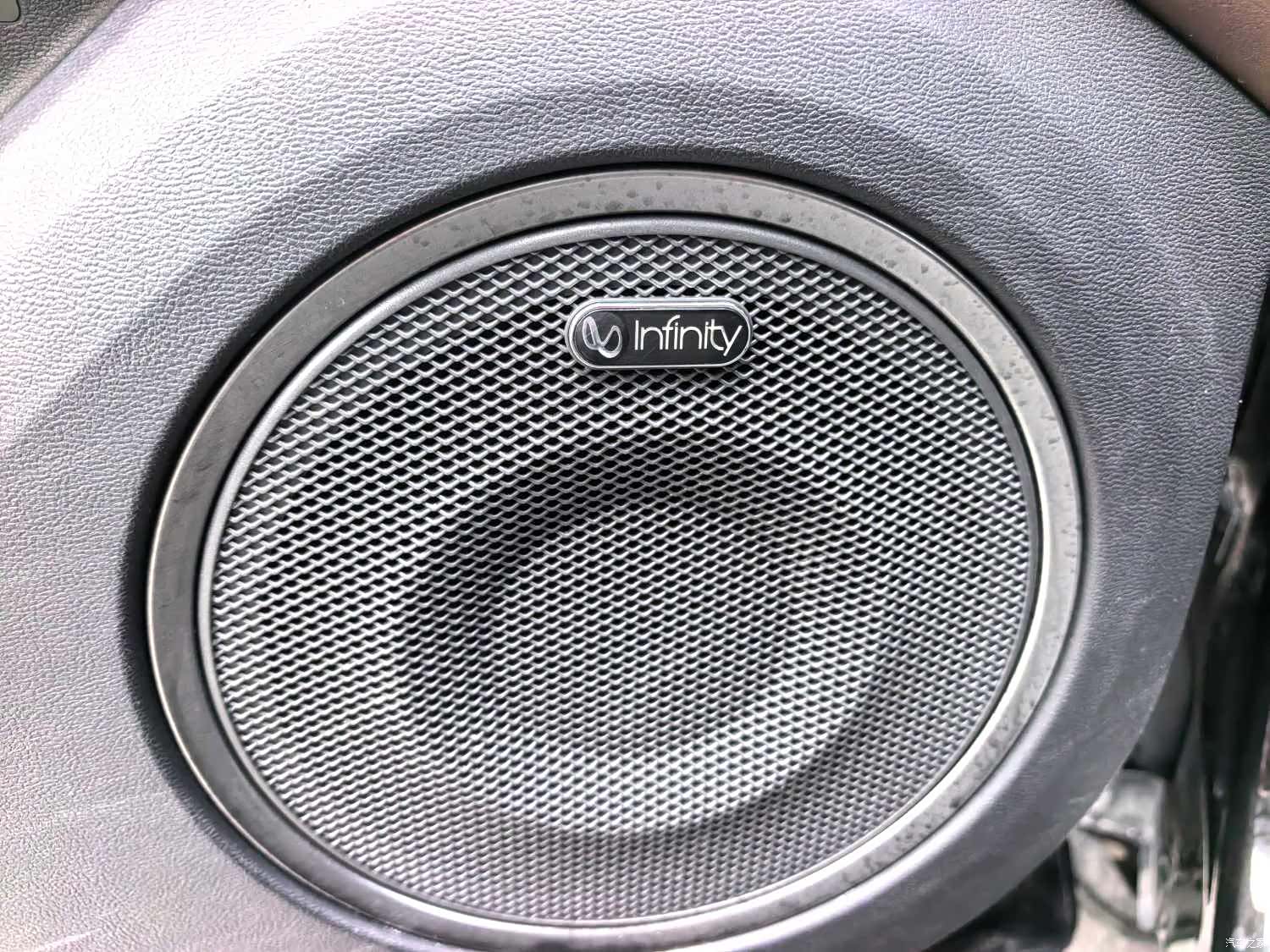 WEY VV5, 2018 8