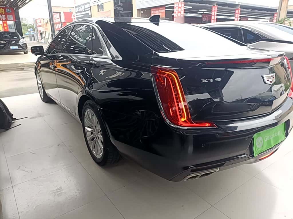 Cadillac XTS, 2018 все фото