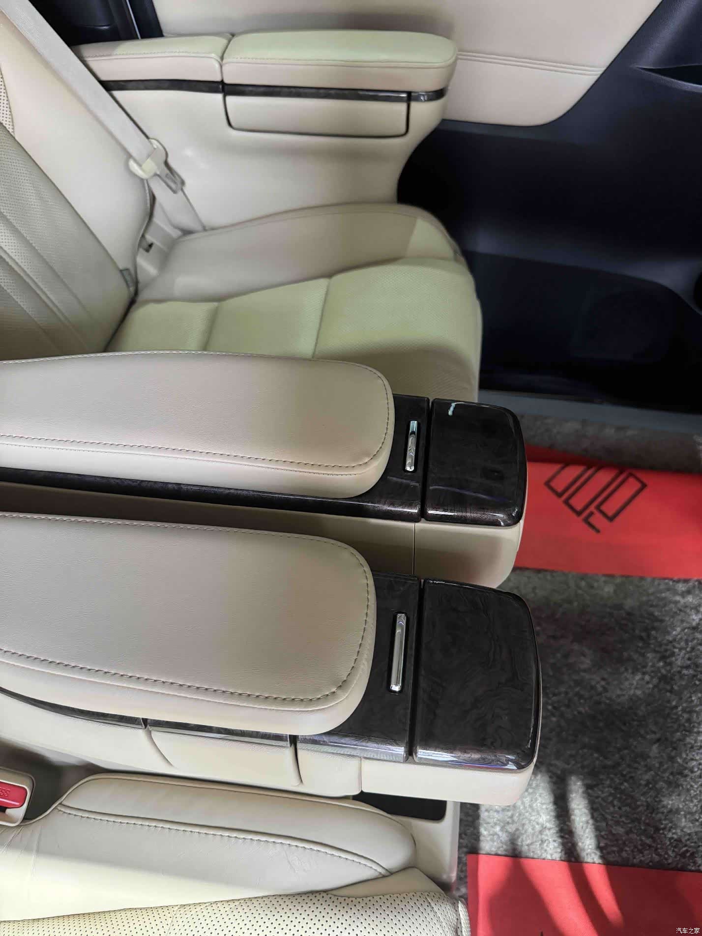 Toyota Alphard, 2019 23