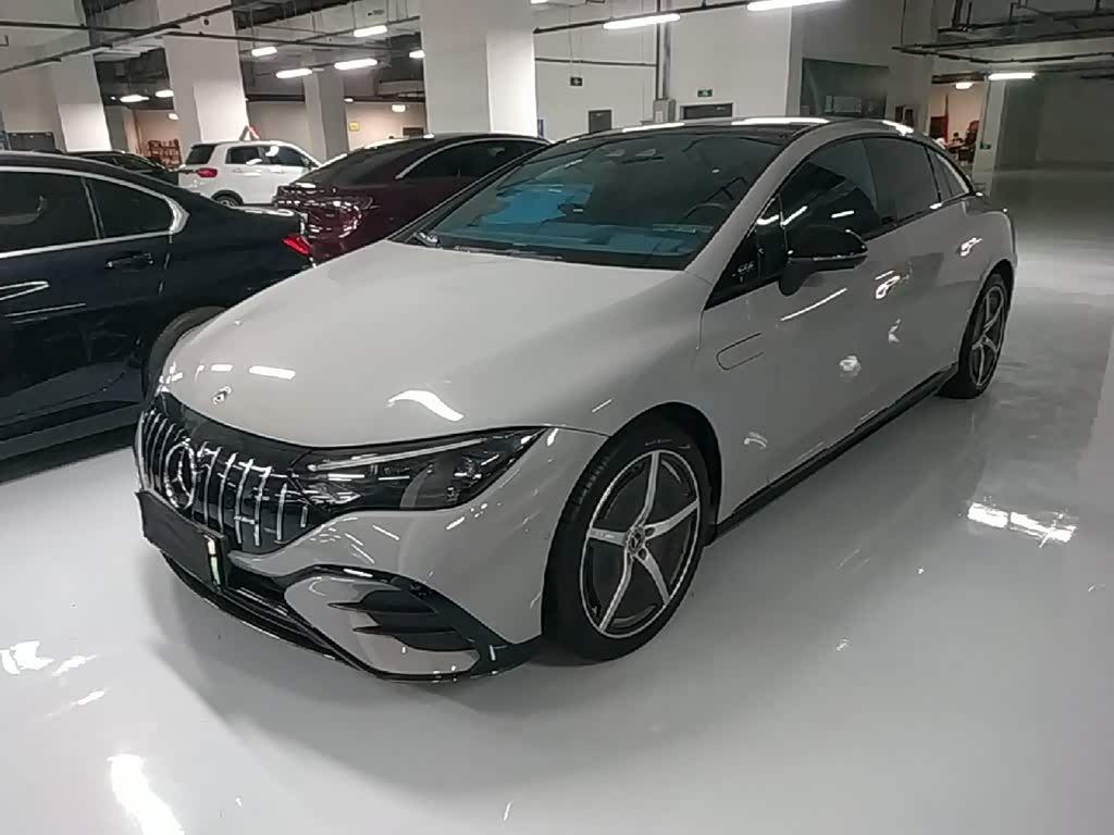 Mercedes-Benz EQE