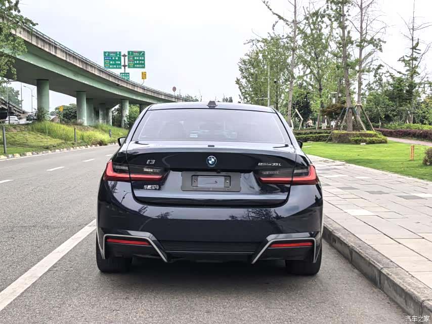 BMW i3, 2025 8