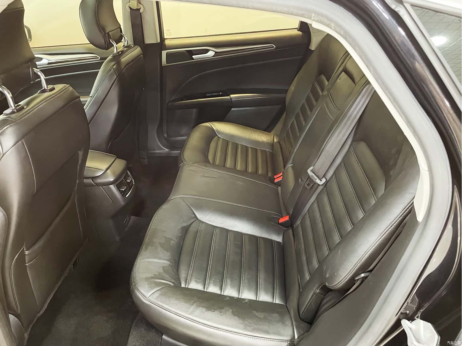 Ford Mondeo, 2014 18