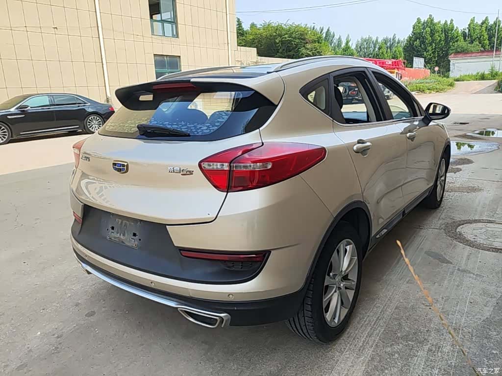 Geely Emgrand, 2017 7