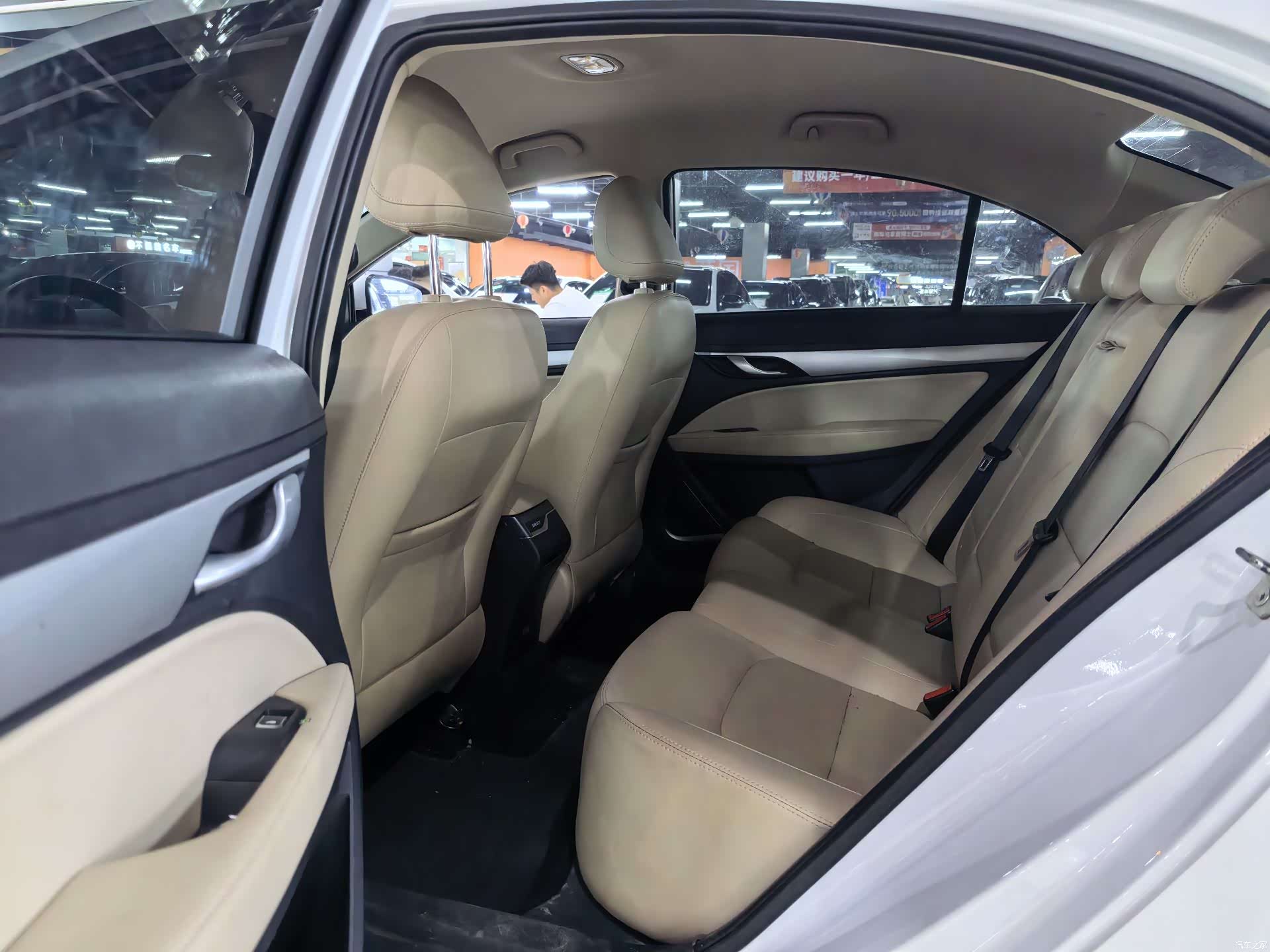 Geely Emgrand, 2018 все фото