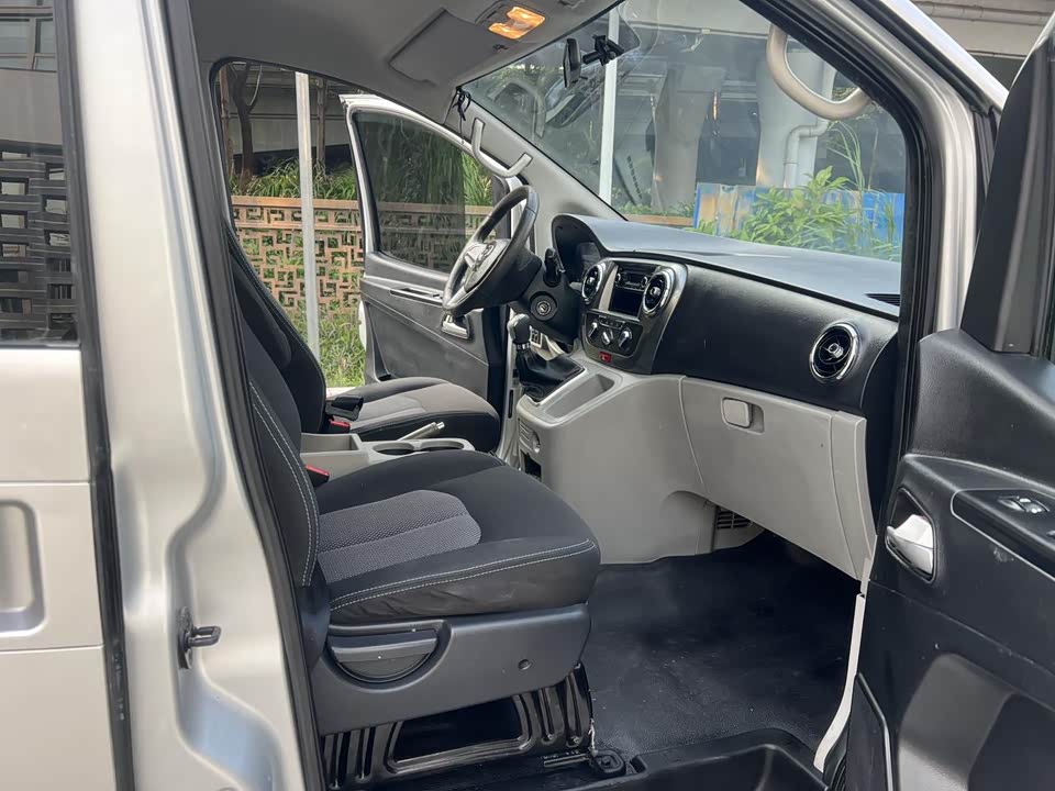 JAC Refine Ruifeng M3