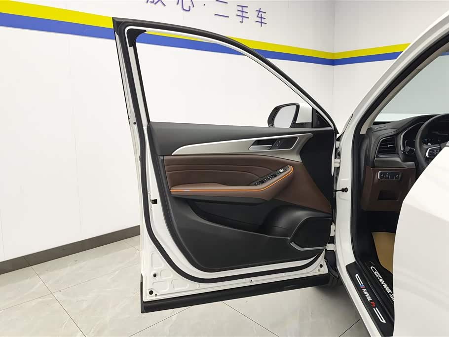 Haval F7