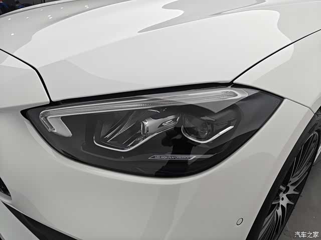 Mercedes-Benz C-Class, 2022 14