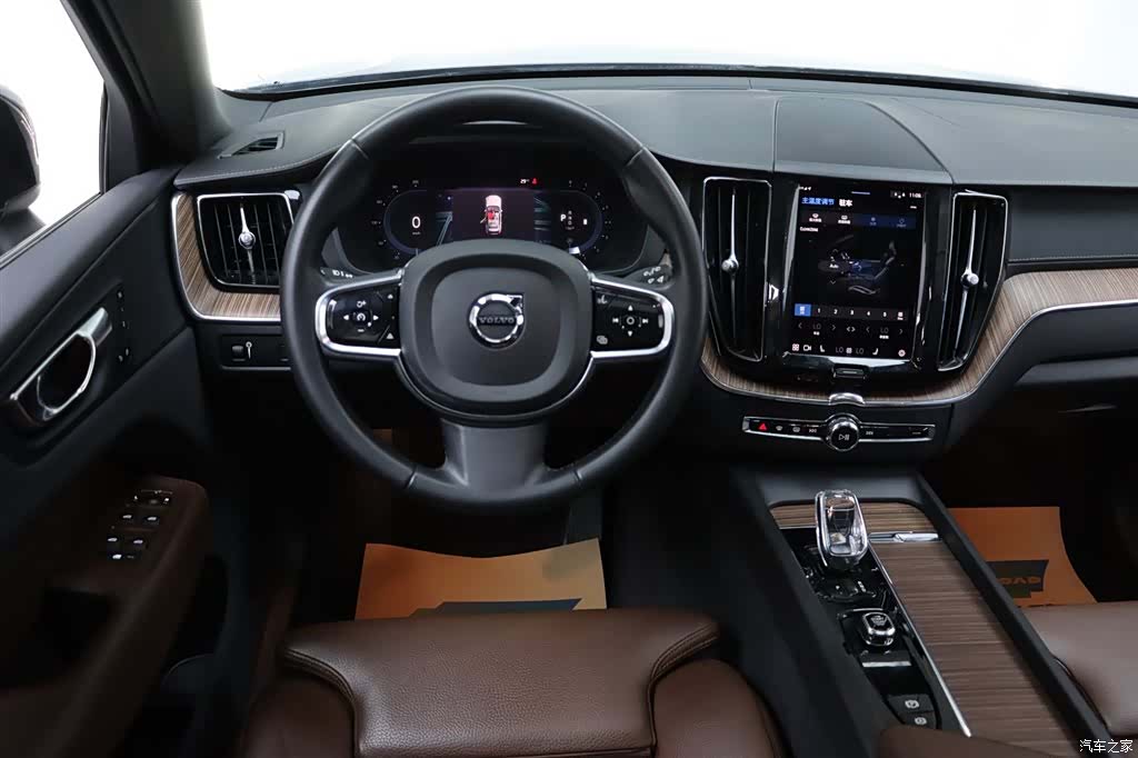 Volvo XC60, 2021 21