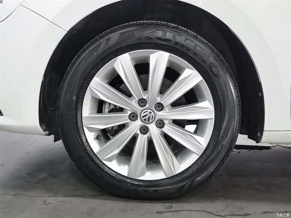 Volkswagen Bora, 2021 17