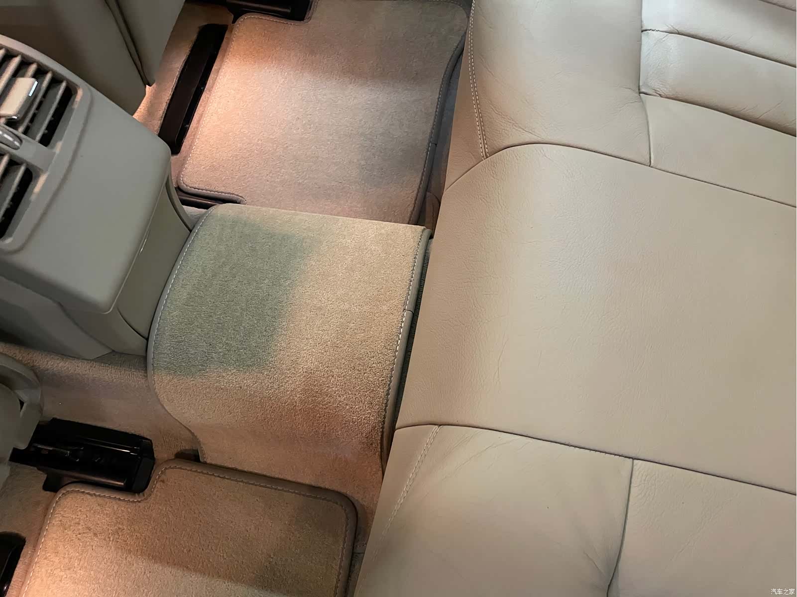 Mercedes-Benz E-Class, 2011 36