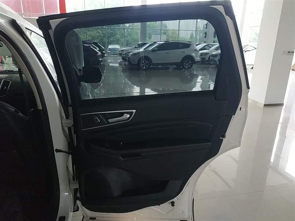 Ford Sharp World