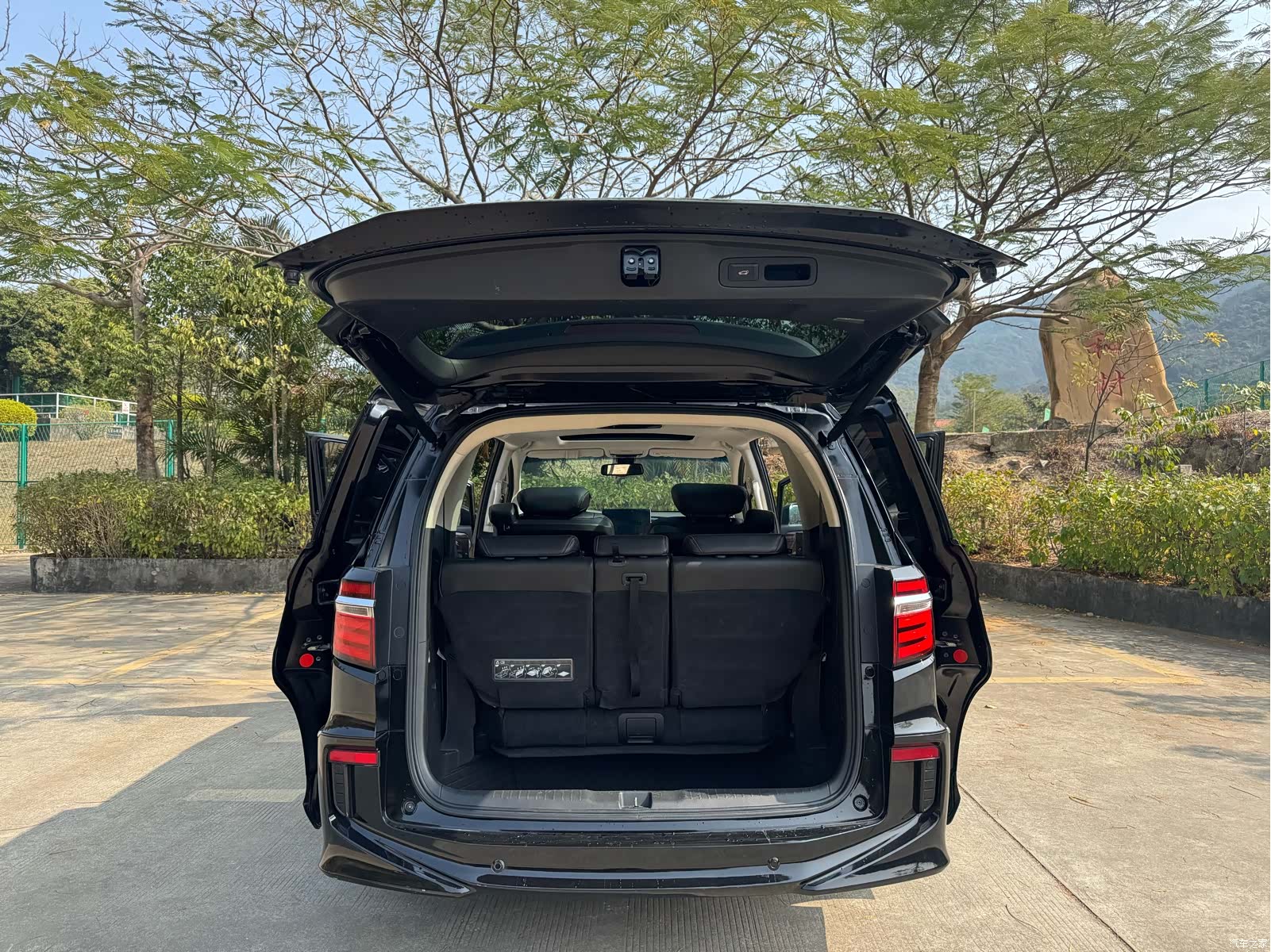 Honda Elysion, 2019 16