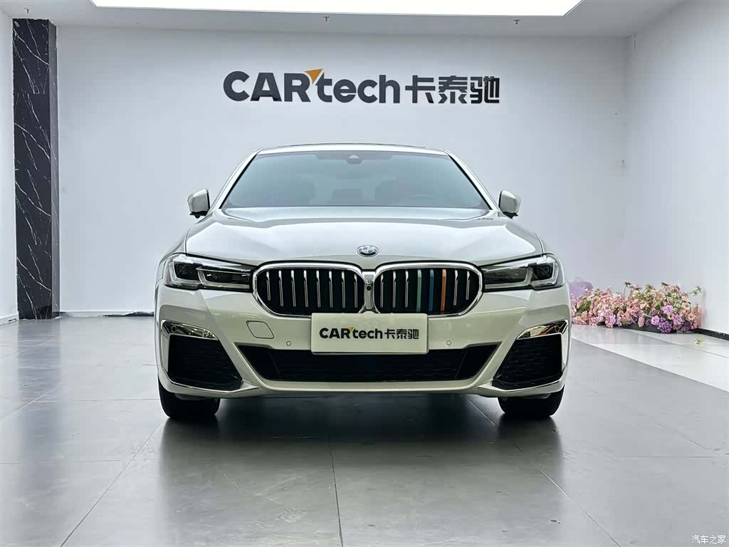 BMW 5 Series, 2022 3