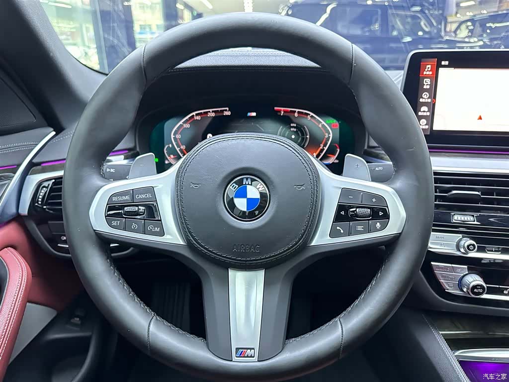 BMW 5 Series, 2022 14