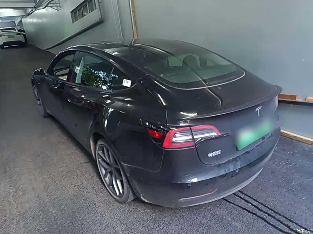 Tesla Model 3, 2022 все фото