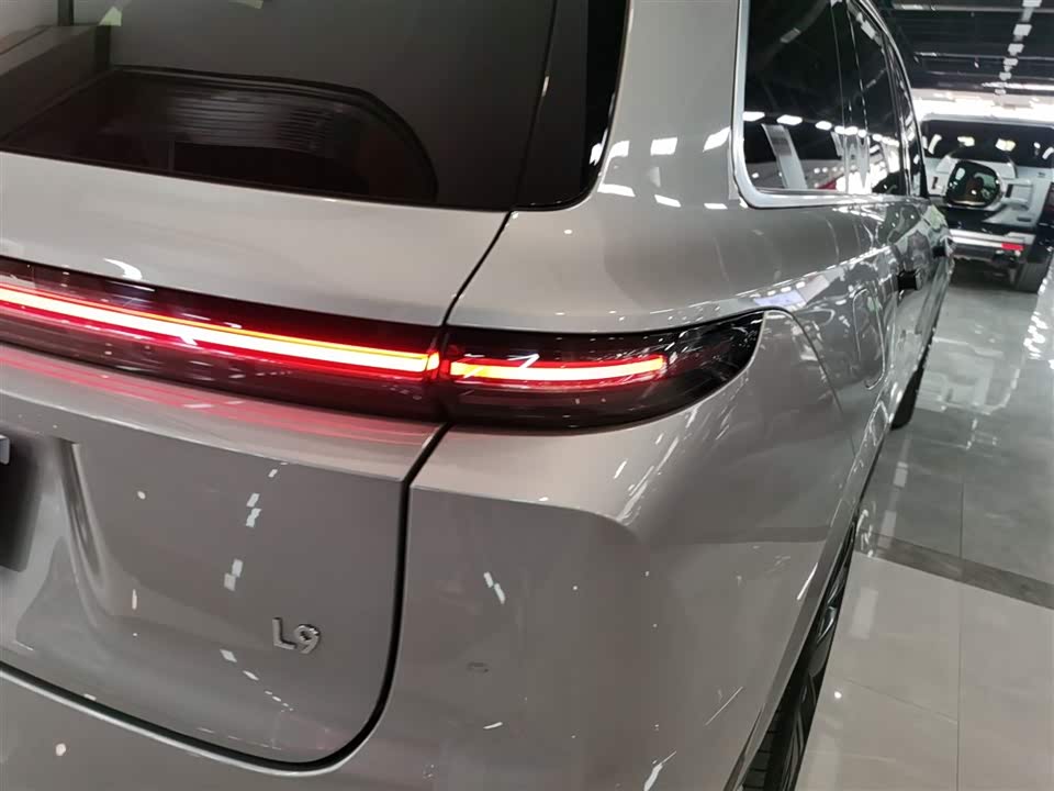 Li Auto Ideal L9
