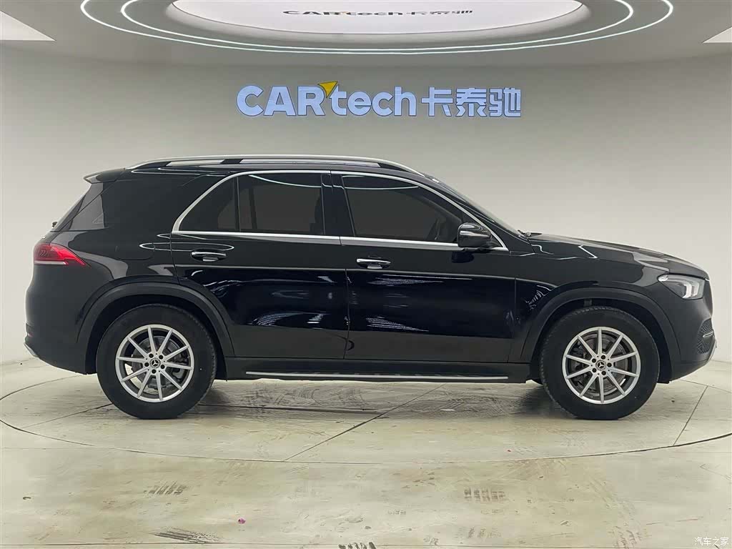 Mercedes-Benz GLE, 2022 14