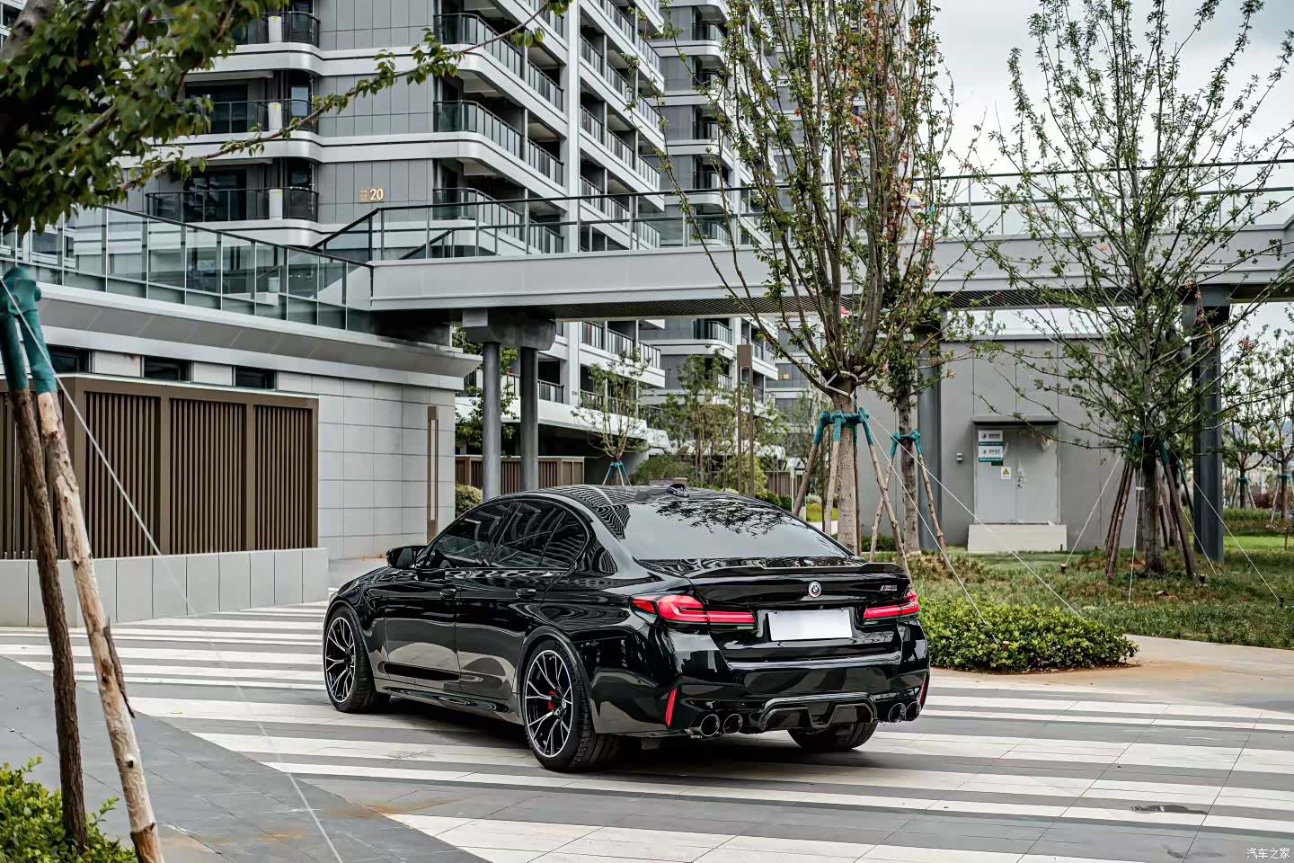 BMW M5, 2021 3
