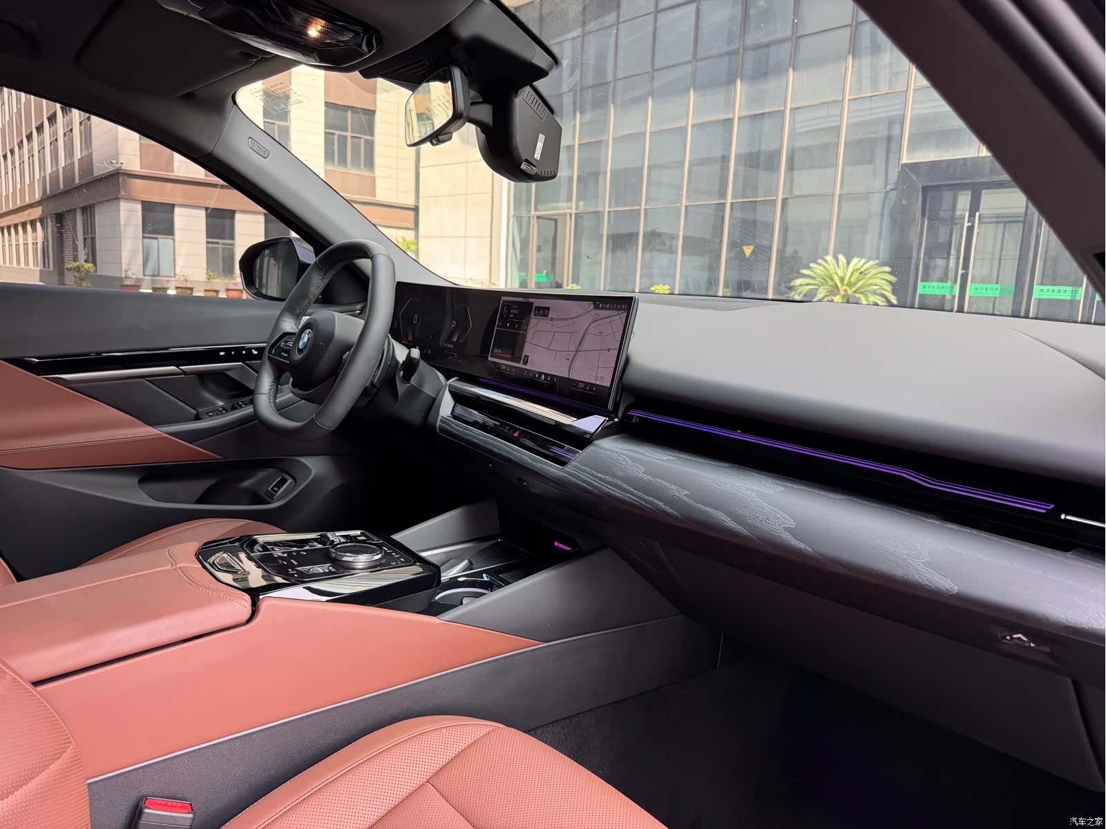 BMW 5 Series, 2024 14