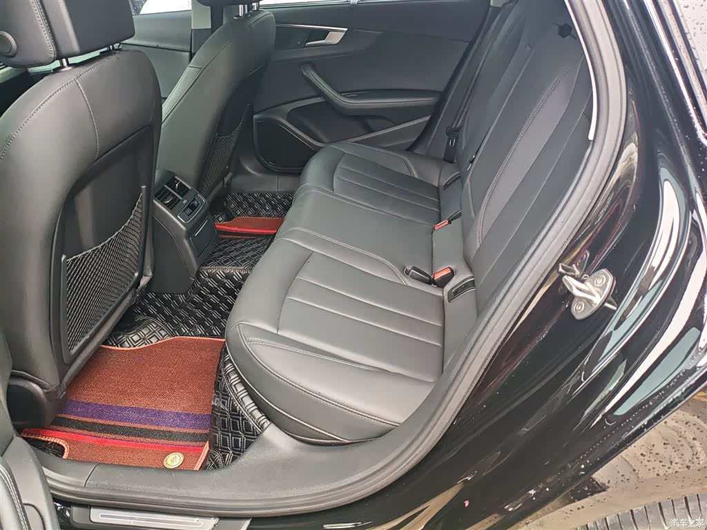 Audi A4L, 2022 19