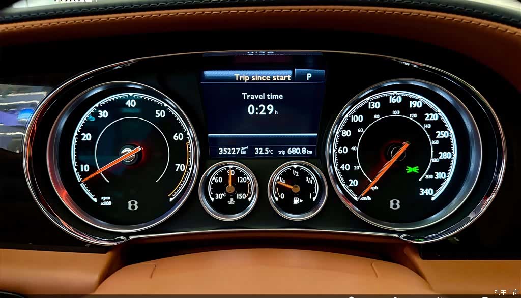 Bentley Flying Spur, 2019 11