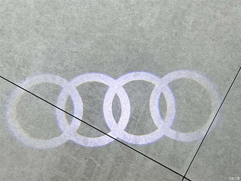 Audi Q5L, 2020 14