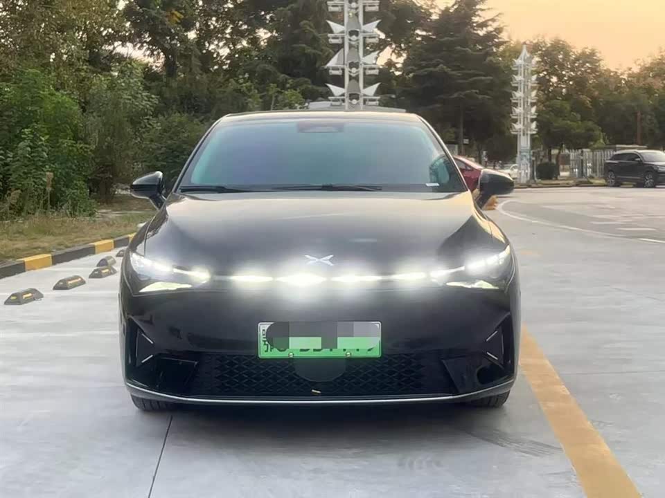 XPENG P5