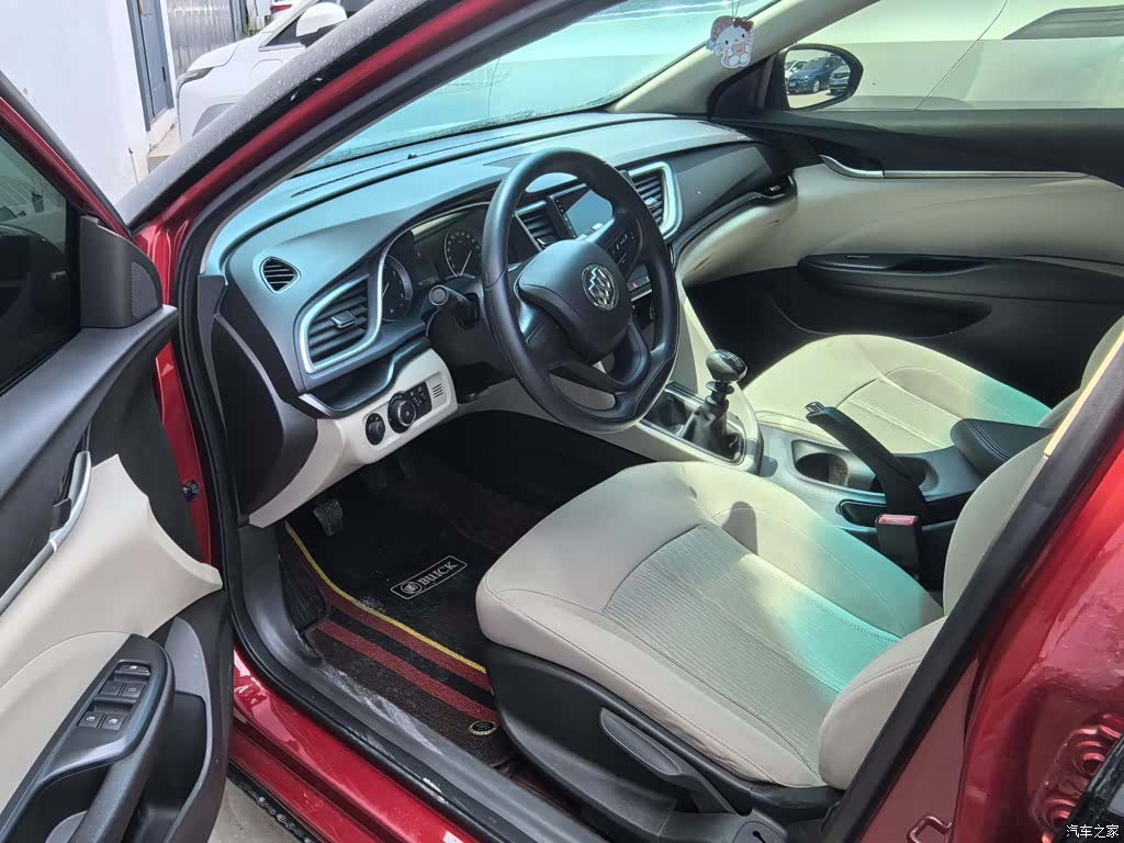 Buick V, 2018 8