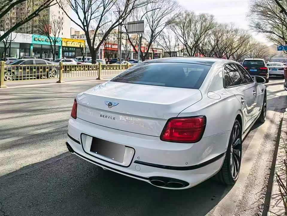 Bentley Flying