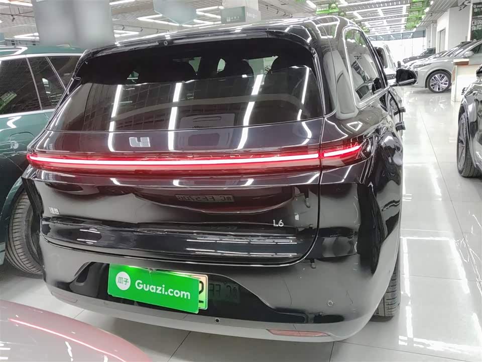 Li Auto Ideal L6