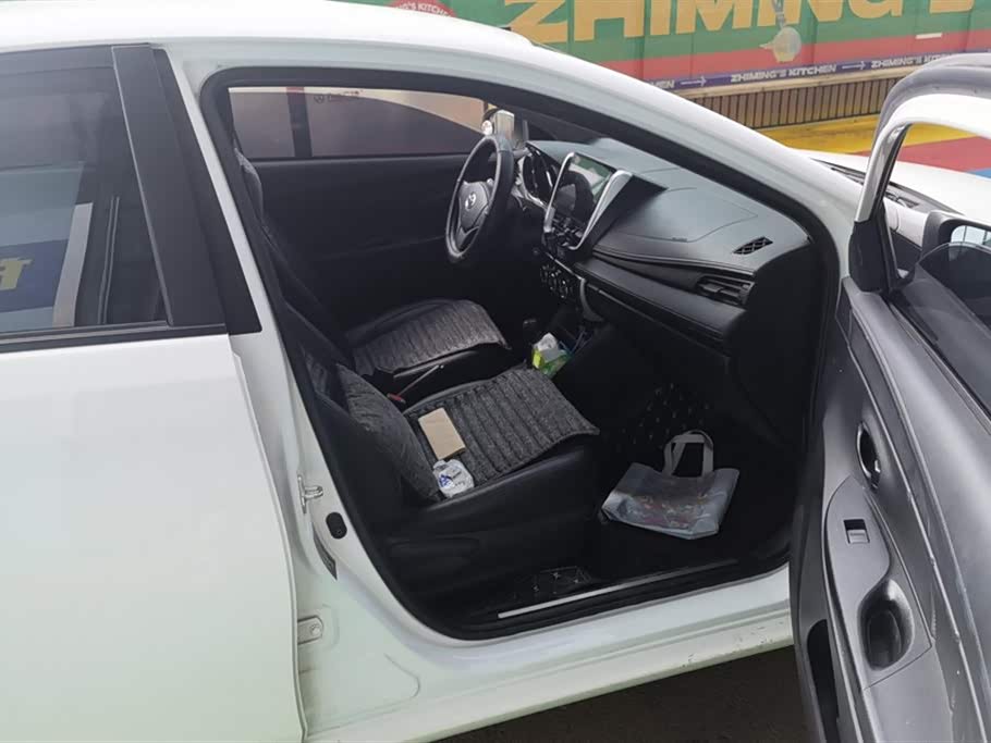 Toyota YARiS L Zhixuan