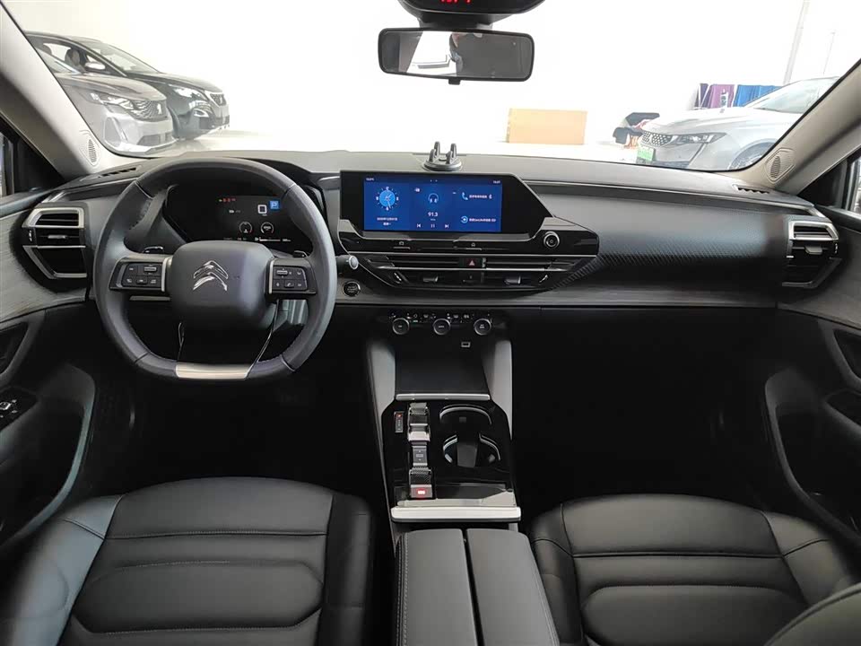 Citroen Versailles C5 X